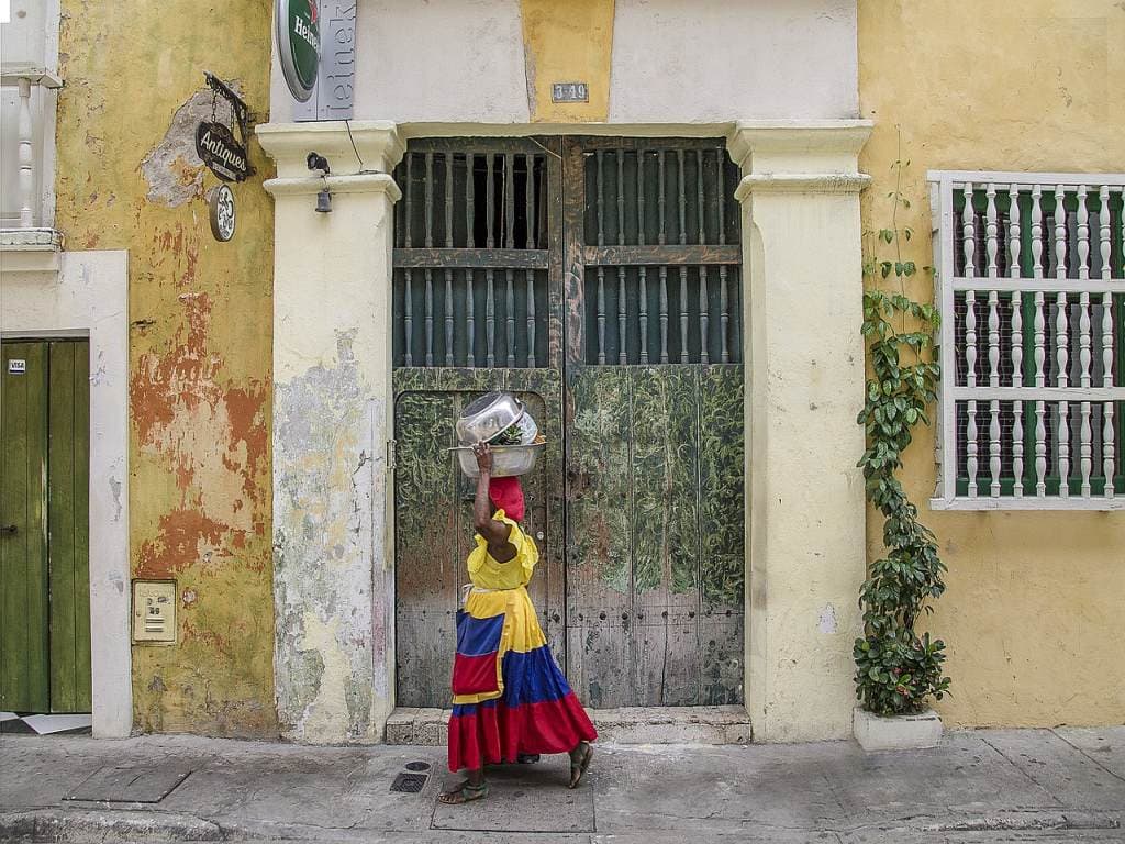 Frau in Cartagena